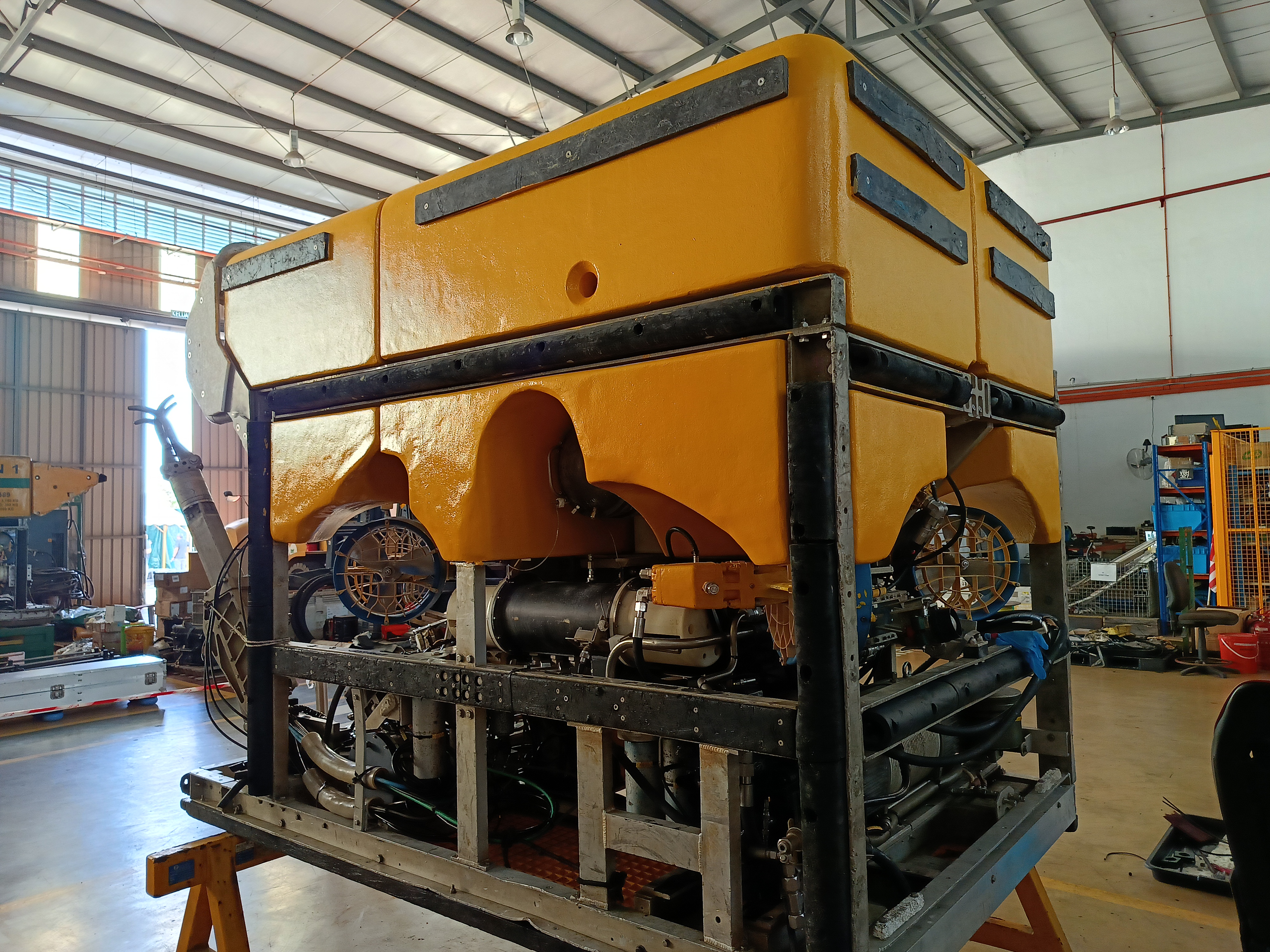 ROV Fiber Buoyancy Painting Works 2